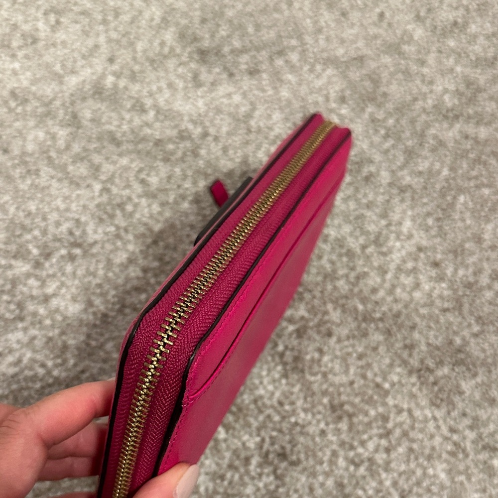 Kate Spade Fuchsia/Hot Pink Wallet - Picture 8 of 9